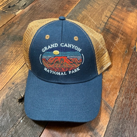 Prairie Mountain Grand Canyon National Park Trucker Hat –Adjustable Snapback Cap - Picture 1 of 6